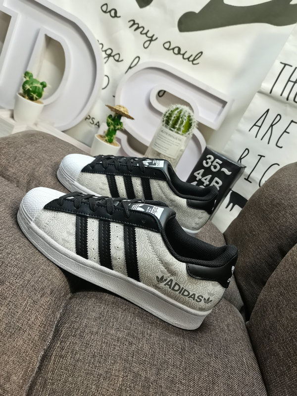 Adidas Cream Black Logo – Adidas Superstar Cream Black – Logo Print
