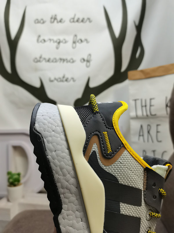 Adidas Day Jogger Grey Yellow – Retro Running Shoes