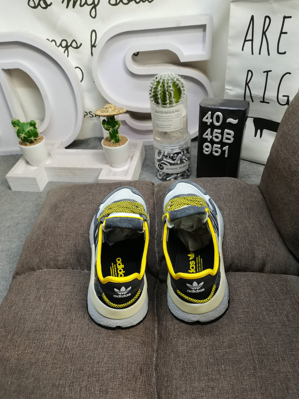 Adidas Day Jogger Grey Yellow – Retro Running Shoes