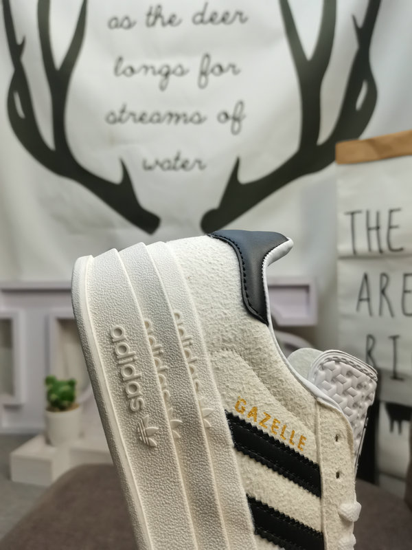 Adidas Gazelle Bold Cream White – Platform Sneakers