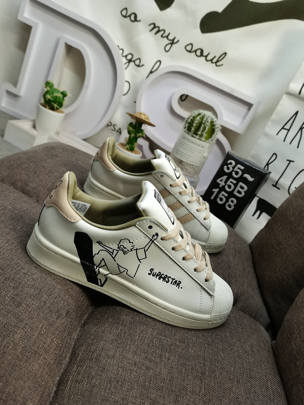 Adidas Skateboard White Graphic – Adidas Superstar Skateboard White