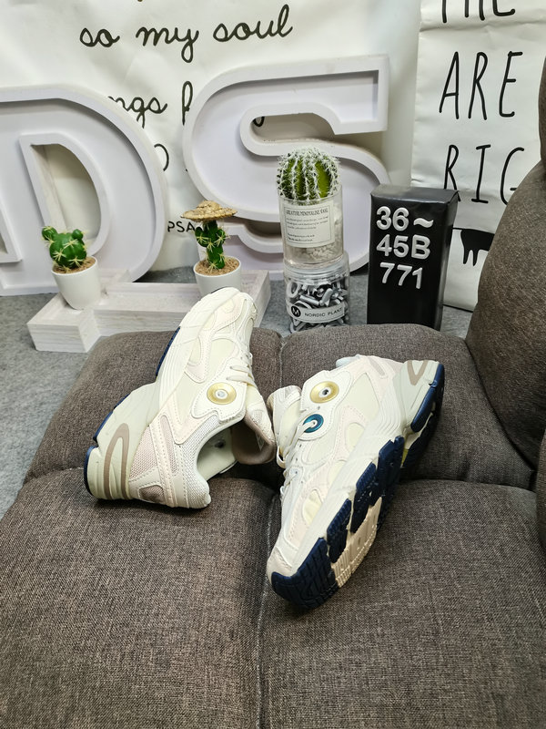 Cream & Beige Chunky Sneakers – Retro Style Trainers