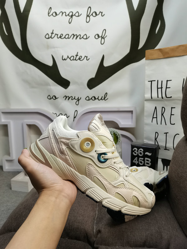 Cream & Beige Chunky Sneakers – Retro Style Trainers